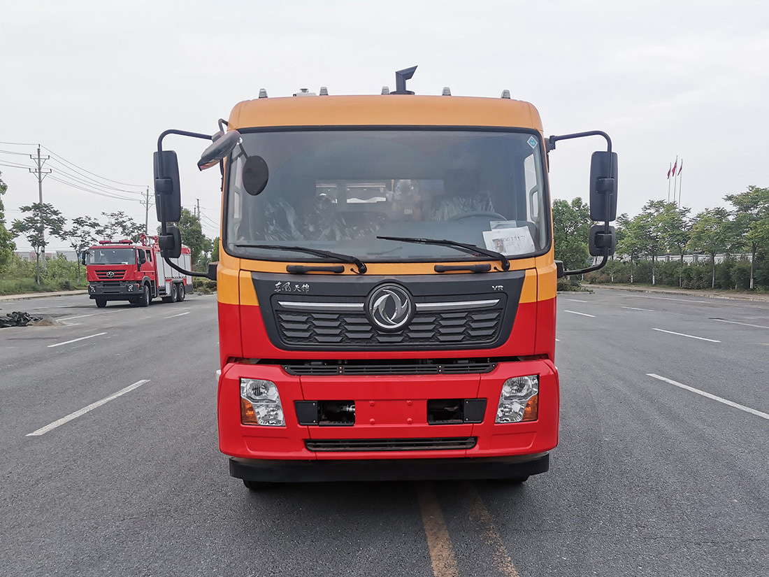 東風天龍后雙橋23方清洗吸污車