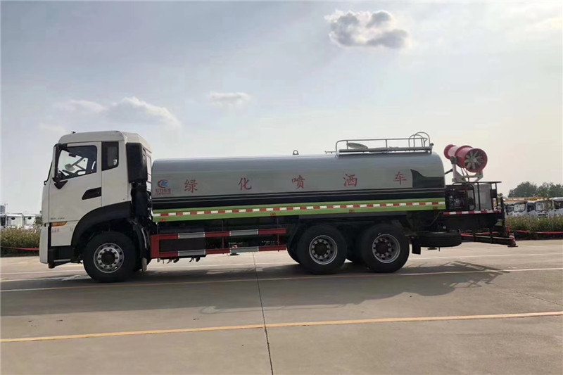 東風天龍后八輪20噸噴霧車,國六綠化噴灑車