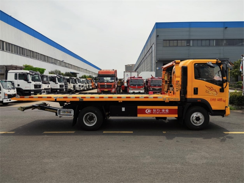 重汽豪曼濰柴170馬力藍牌清障車(8噸)