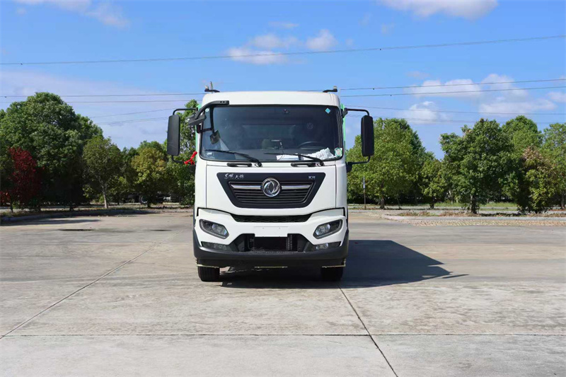 東風天錦新能源洗掃車（15方）